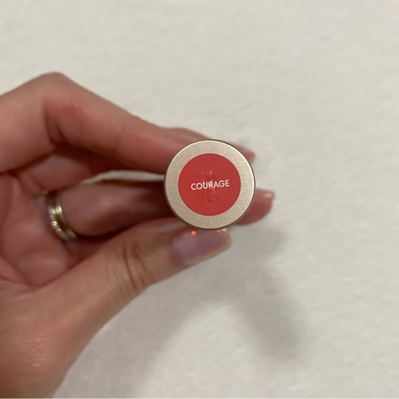 Bare Minerals Mineralist Hydra Smoothing Lipstick Mini - Courage Classic Red - Picture 3 of 3